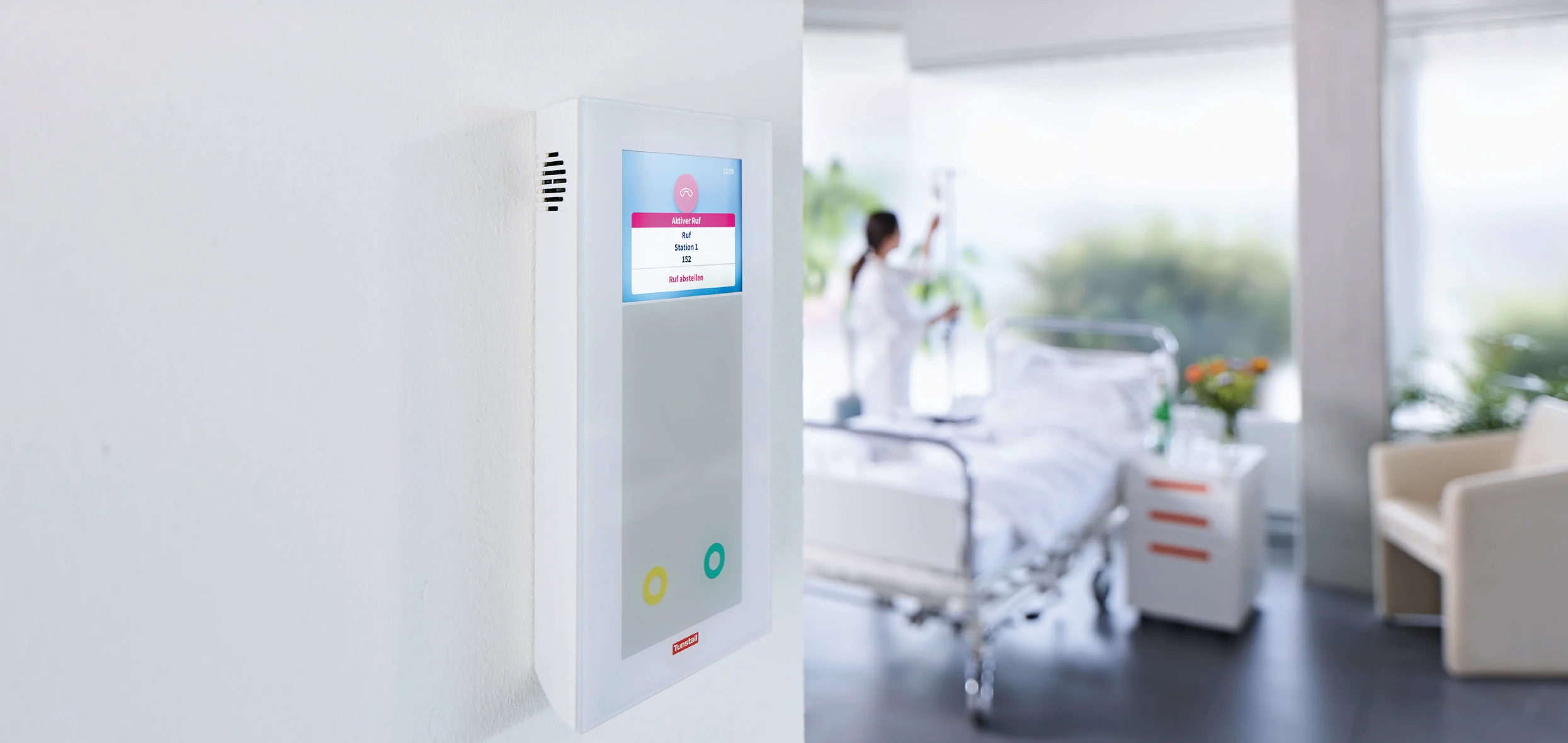 Installation d’appel malade Tunstall dans un environnement de soins